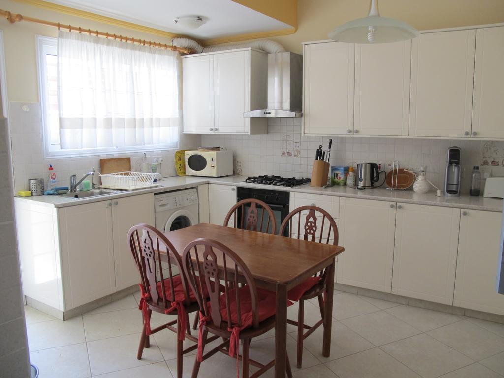 Vergi Apartments Pyla Bagian luar foto