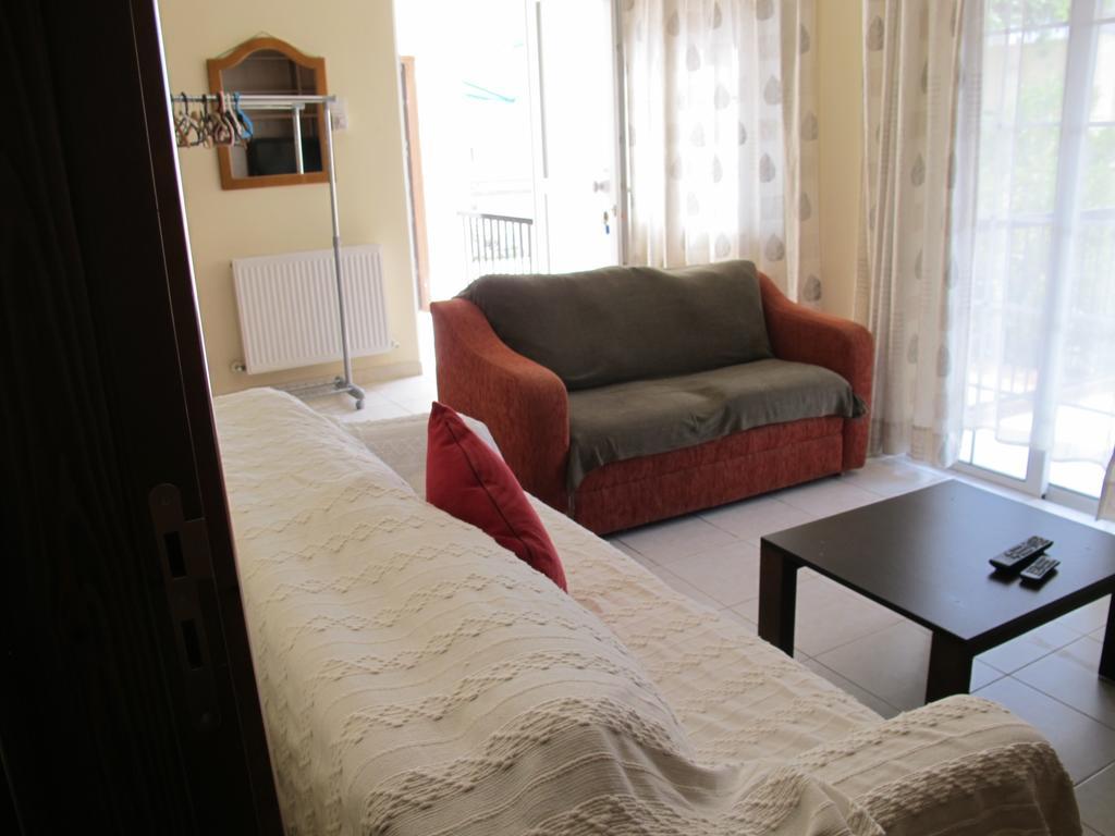 Vergi Apartments Pyla Bagian luar foto