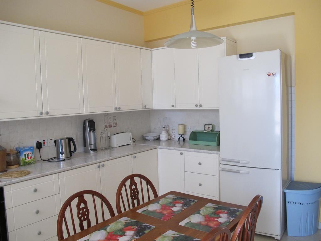 Vergi Apartments Pyla Bagian luar foto